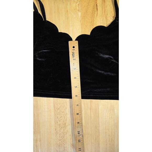 Y2K Black Velvet Crop Top Size Small - Picture 5 of 6